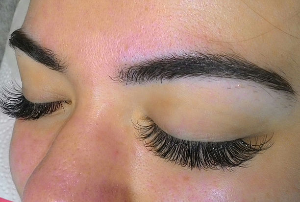 Wimpernverlängerung